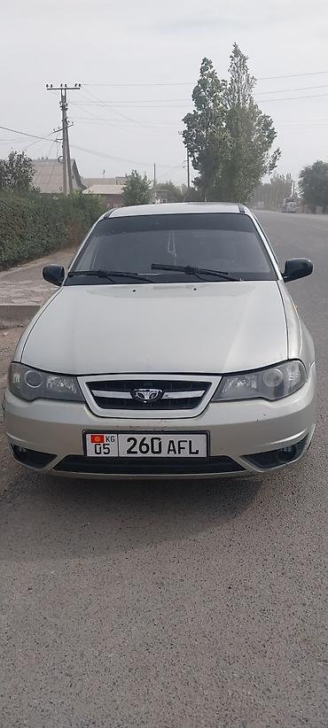 Унаа: Daewoo Nexia: 2008 г., 1.6 л, Кол менен иштөөчү, Бензин, Седан — 3