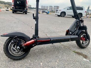 Elektrikli samokatlar: İşlənmiş Elektrik samokat 10", > 1000 Vt, > 45 km/s, Ünvandan götürmə — 8