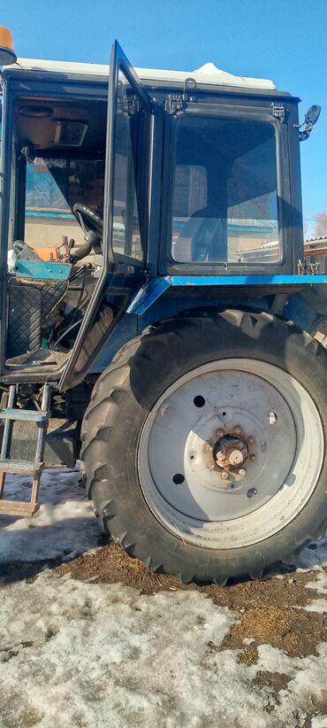 Тракторы МТЗ (Беларус): Трактор Беларус МТЗ 82.1 - Полный привод (4x4) - Закрытая кабина с — 5