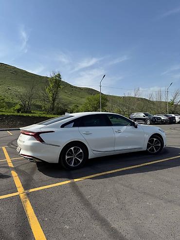 kaiyi e5: Kia K8: 2022 г., 1.6 л, Автомат, Гибрид, Седан — 4