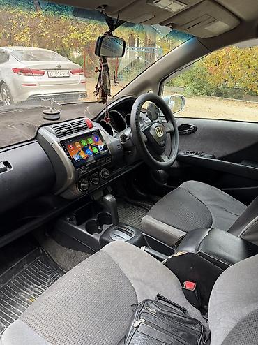 рассрочку фит: Honda Fit: 2002 г., 1.3 л, Автомат, Бензин, Хэтчбэк — 2