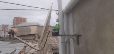 Peyk antenaları: Yupiter firmasının HD keyfiyyətli peyk antenası. Televiziya yayımını — 9