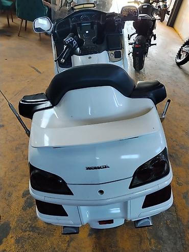 wing: Honda Gold Wing GL1800, туристический мотоцикл класса люкс. Основные — 4