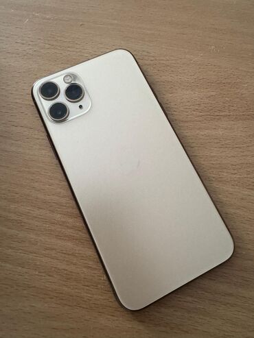 Apple iPhone: IPhone 11 Pro, Б/у, 256 ГБ, Золотой, Чехол, 83 %