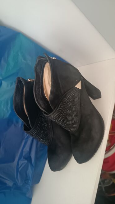 Босоножки, сандалии, шлепанцы: Басаножки — 5