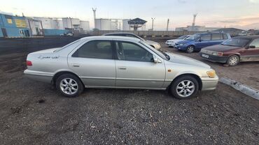 Toyota: Toyota Camry: 2001 г., 2.2 л, Автомат, Бензин, Седан — 4