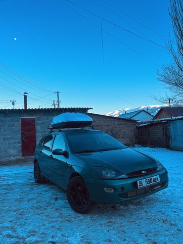 авто бафер: Ford Focus: 2001 г., 1.6 л, Механика, Бензин, Хэтчбэк