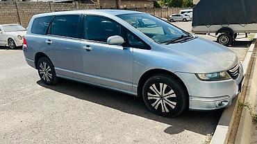 Продажа авто: Honda Odyssey: 2004 г., 2.4 л, Вариатор, Газ, Минивэн — 2
