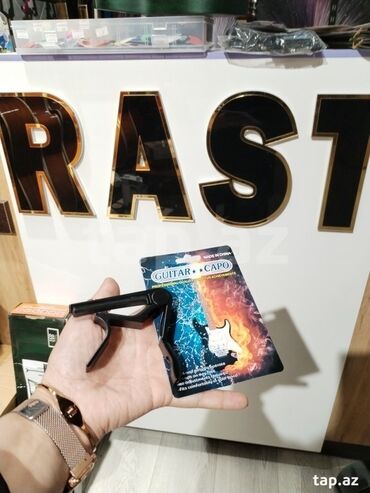 Kapolar: Kapo, 4 azn dən başlayaraq Gitara kaposu Kapotaster gitara Rast — 9