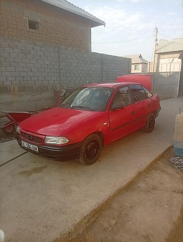 Продажа авто: Opel Astra: 1998 г., 1.4 л, Механика, Бензин, Седан — 2