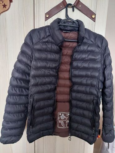 kurtka kisi ucun: Куртка L (EU 40), цвет - Черный
