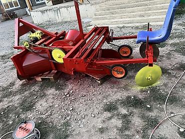 мини трактор с ковшом: Уссилинный🍓🍓🍓🍓🍓🍓🍓🍓 Бугоробразаватель на клубнику Картофелесажалка — 1
