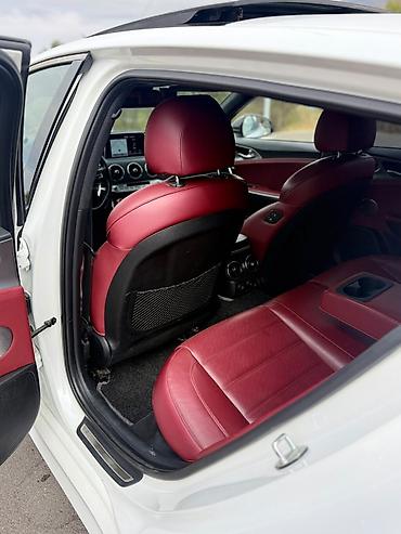 Продажа авто: Kia Stinger: 2018 г., 3.3 л, Автомат, Бензин, Лифтбек — 10