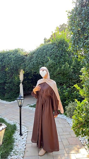 Zərif ipək don önü düyməli içi astarlı, arxadan iplə baglamalı 1 defe