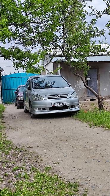 Продажа авто: Toyota Ipsum: 2001 г., 2.4 л, Автомат, Газ, Минивэн — 1