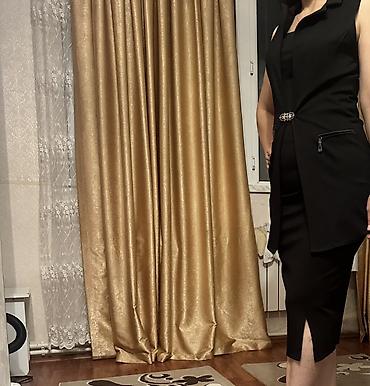 bot kar: Qadınlar üçün qara iki hissəli dəst: - Dizə qədər midi dar ətək: sağ — 2