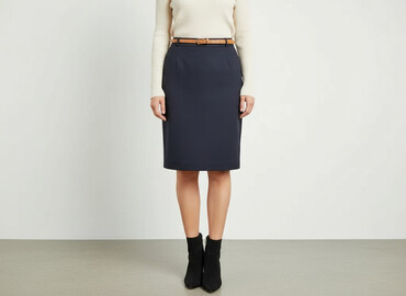 czerwone ołówkowe spódnice midi: Women`s skirt, size M