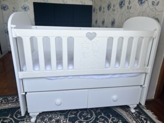 uşaq ucun matasklet: Uşaq beşiyi seliqeli veziyyetdedir heç bir deffekti yoxdur. Baxan ozu