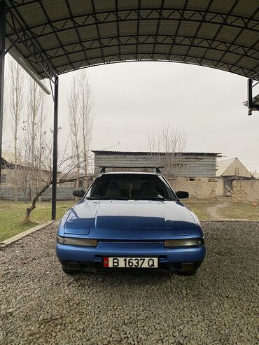 узген машина: Mazda 323: 1991 г., 1.6 л, Механика, Бензин, Хетчбек