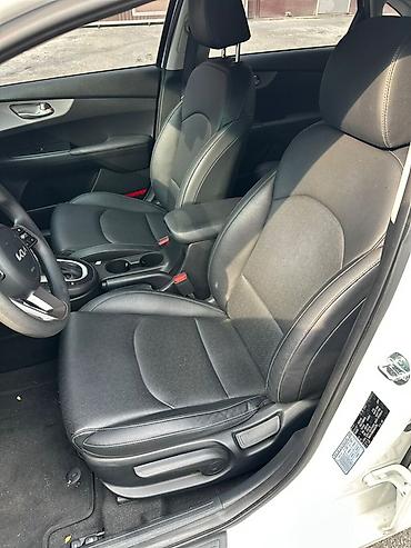 Продажа авто: Kia K3: 2022 г., 1.6 л, Автомат, Бензин, Седан — 9