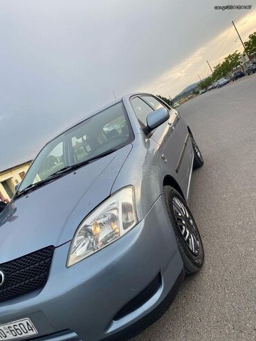 Toyota: Toyota Corolla: 1.4 l. | 2004 έ. Χάτσμπακ — 4