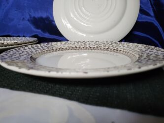 Ostali antikviteti: Engleski tanjiri Ironstone iz 70ih.god. Engleski tanjiri iz 70ih,bez na lalafo.rs — 8 Ostali antikviteti: Engleski tanjiri Ironstone iz 70ih.god. Engleski tanjiri iz 70ih,bez — 8