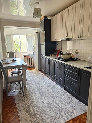 квартира технопарк: 3 комнаты, 70 м², 105 серия, 3 этаж, Косметический ремонт — 1