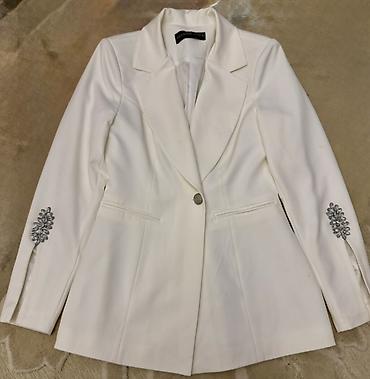 Üst geyimi: Qadın dəbli blazerlər – 3 rəng - Qara ikiqat düyməli blazer: klassik — 2
