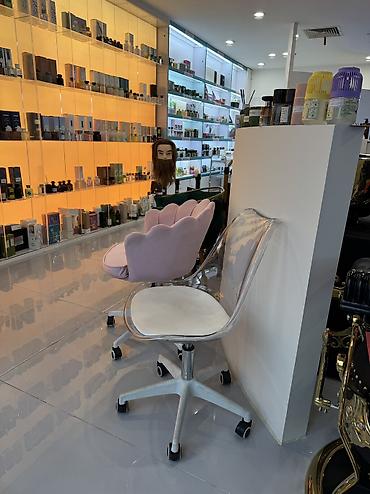 Салонные кресла: Парихмахерские кресла ! Кресля для барбершопа и все прочее на заказ — 5