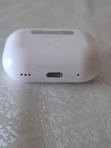 notebook bluetooth: Məhsul: Simsiz qulaqlıq və şarj qutusu (ağ rəng) Xüsusiyyətlər: - — 4