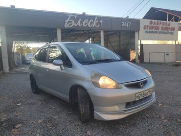 купить мотоцикл ява: Honda Fit: 2002 г., 1.3 л, Автомат, Бензин, Хетчбек