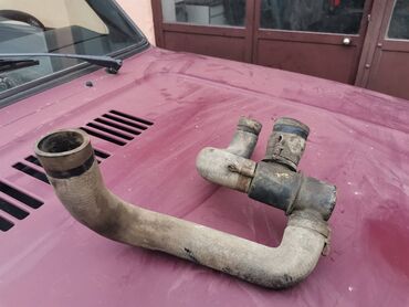 Auto delovi: Termostat sa crevima Lada 2121 Niva br.3. Polovno, očuvano. Skinuto sa — 12