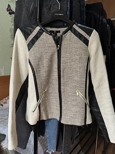 Пиджаки, жакеты: Женские жакеты (2 модели) 1) Жакет H&M без воротника 500с новый - — 1