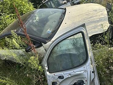 toki voki velikog dometa: LANCIA DELTA HAUBA KRILO VRATA KOMPLETAN AUTO U DELOVIMA | Lancia — 2