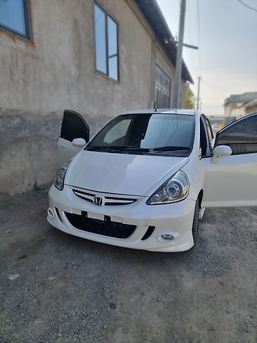 митсубиси спайк стар: Honda Fit: 2002 г., 1.3 л, Автомат, Бензин, Хэтчбэк — 2