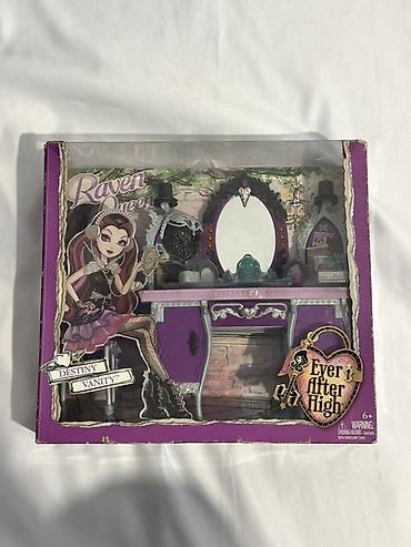 винкс куклы: After High — Raven Queen Destiny Vanity (Туалетный столик Рэйвен Квин) — 1