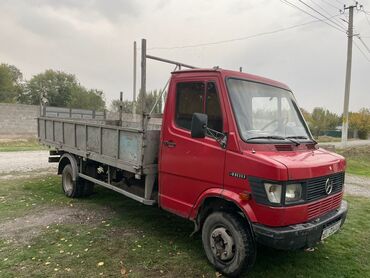 бампер киа спортейдж: Грузовик, Mercedes-Benz, Дубль, 3 т