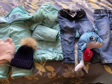 Верхняя одежда: Теплые вещи для девочки на 3-4 года! Комбинезон с курткой, две теплые