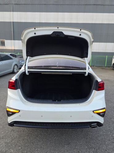 Kia: Kia K3: 2019 г., 1.6 л, Вариатор, Бензин, Седан — 8