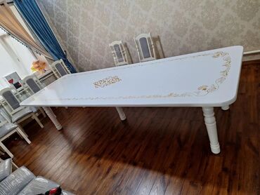 Столы для зала: Столы 2/1 хорошего качества — 2