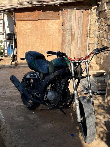 купить мапед: Kawasaki - ZX6R, 200 sm3, 2019 il, 200000 km