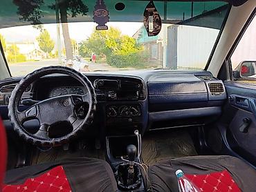 wolksvagen: Volkswagen Passat Variant: 1994 г., 1.8 л, Механика, Бензин, Универсал — 3