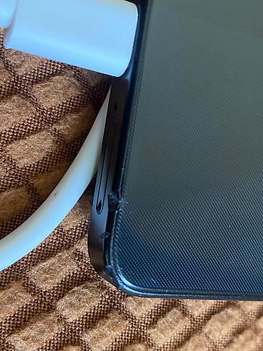 one plus 6t: Смартфон с большим безрамочным экраном и вырезом под фронтальную — 5