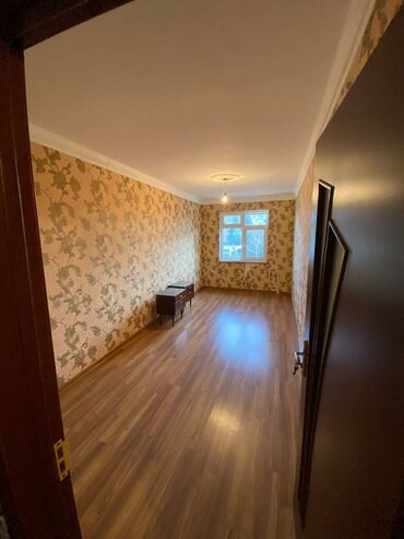 Köhnə tikili: Bakı, 2 otaqlı, Köhnə tikili, m. Neftçilər, 65 kv. m — 2