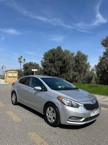 Kia: Atrafli hamisi bildirileceq ideal Kia alaqe saxliya bilersiz