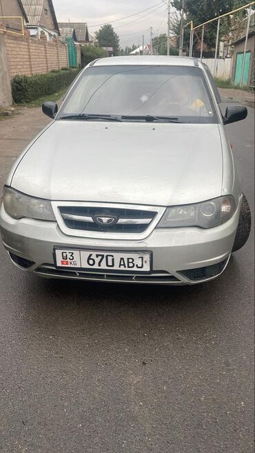 Daewoo: Daewoo Nexia: 2008 г., 1.6 л, Механика, Бензин, Седан