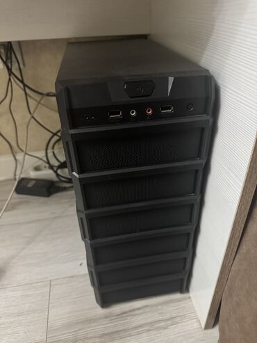 озу для ноутбука ddr3: Компьютер, ядролор - 4, ОЭТ 8 ГБ, Татаал эмес тапшырмалар үчүн, Колдонулган, AMD A4, HDD + SSD