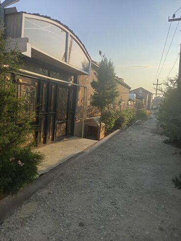 razinde kiraye evler 2022: 4 otaqlı, 2 kv. m, Kredit yoxdur, Orta təmir