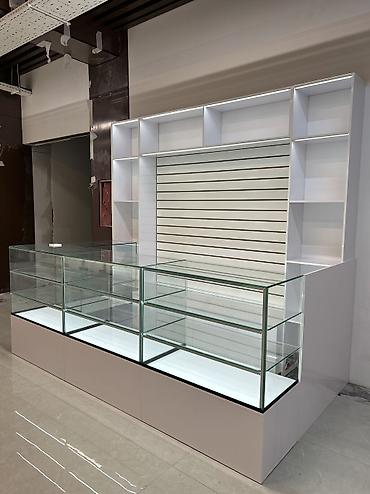 id store: Стеллажи, полки, витрины, островки, ресепшн, торговое оборудование на — 9