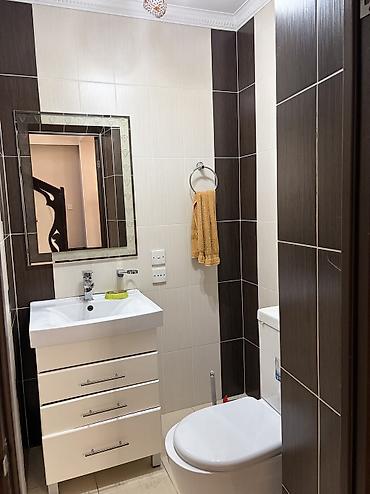 Продажа коттеджей и домов: 5 и более комнат, 283 м², 256 соток, Бишкек, 12 мкр Риэлтор — 27